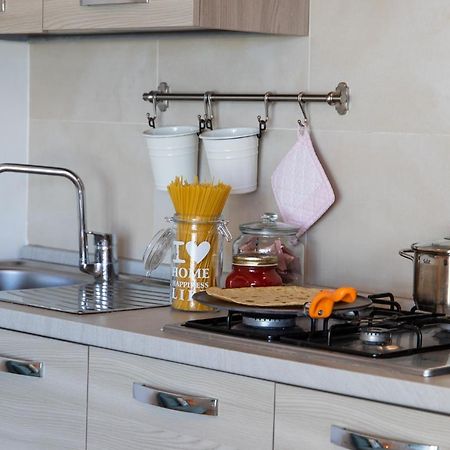 Zefiro Home Pesaro Zona Mare e San Bartolo by Yohome Exterior foto